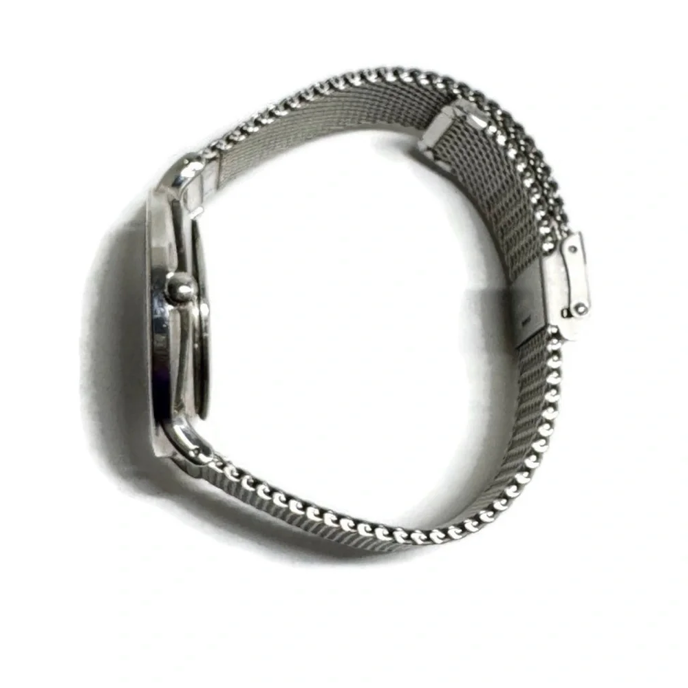 Kenneth Cole kenneth cole